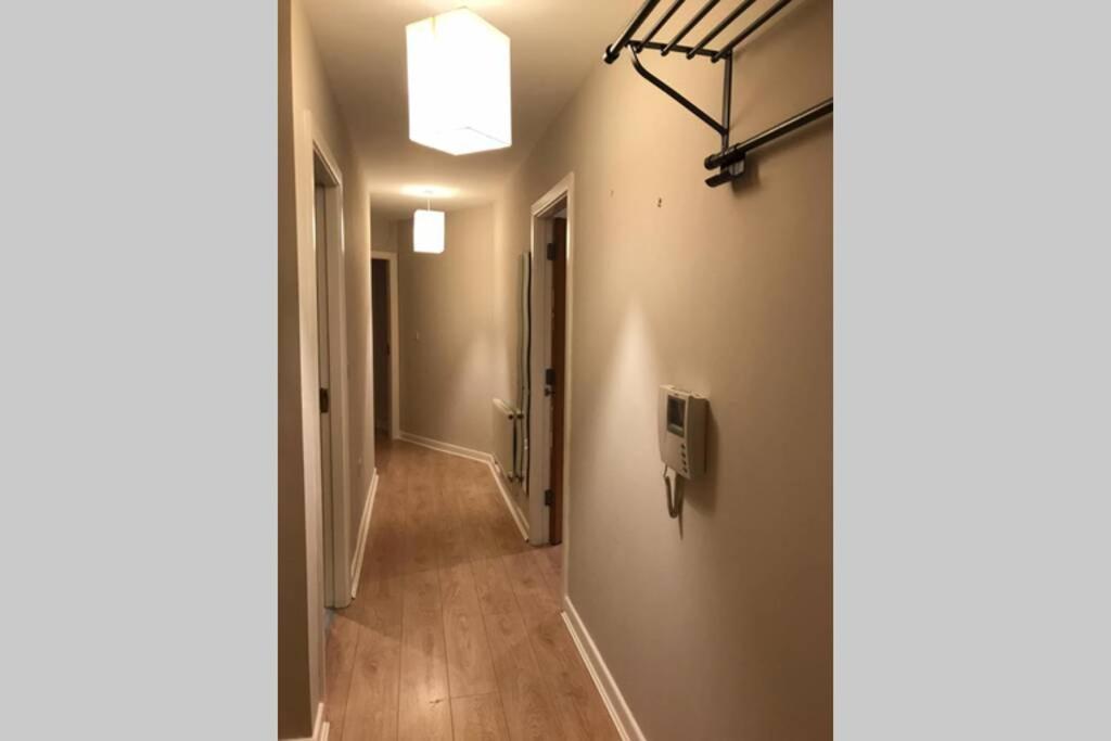 2 Bedroom Spacious And New City Centre Apartment Dublin Exterior photo